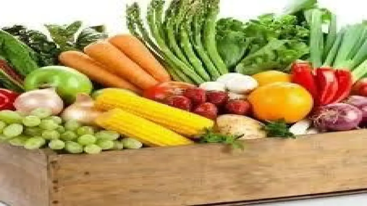 تباين أسعار الخضراوات والفاكهة وموجة ارتفاع جديدة تضرب أسواق البطاطس اليوم الجمعة